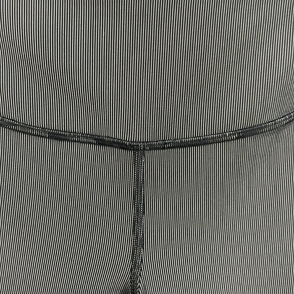 LULULEMON Leggings - Picture 2 of 5